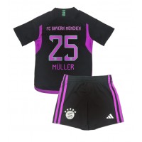 Bayern Munich Thomas Muller #25 Vonkajší Detský futbalový dres 2023-24 Krátky Rukáv (+ trenírky)